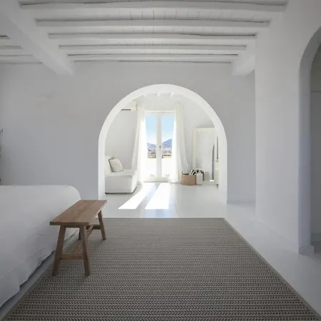 Ilior Retreat Mykonos Town